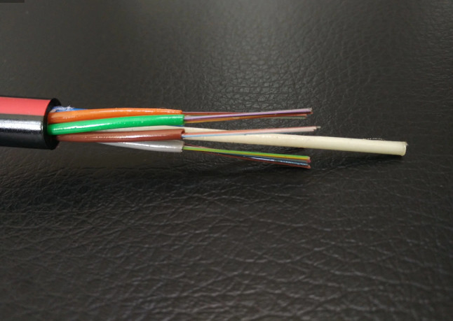 Single Mode Multi Core Stranded Loose Tube FRP GYFTY Kabel Serat Optik 2-36 Inti