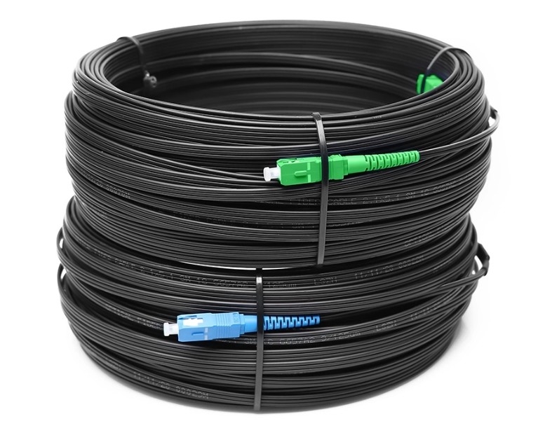 Konektor Kabel Serat Optik LSZH Daya tahan mekanik yang sangat baik -45C / 50C untuk koneksi jaringan yang cepat dan stabil