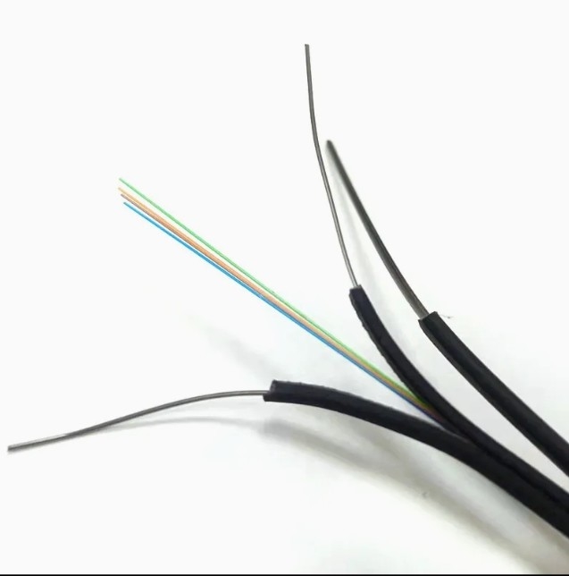 Cable Drop FTTH 4 Corer untuk Komunikasi Telepon