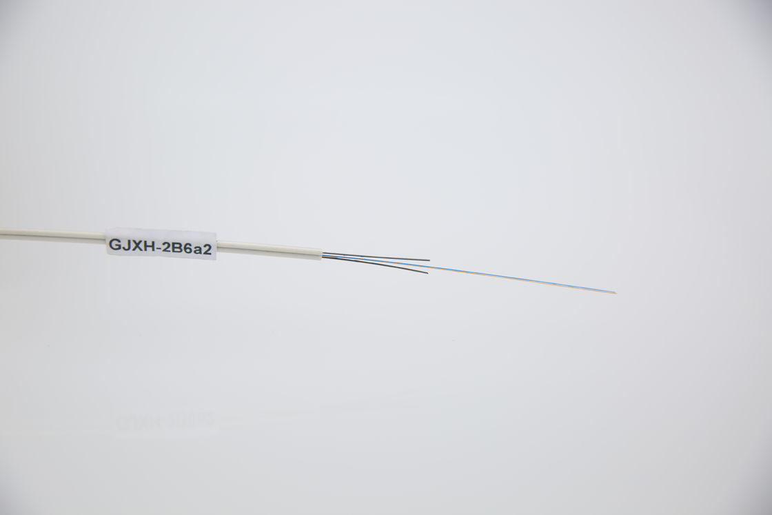 Kabel Optik Butterfly Diperkuat Logam dengan Selubung Luar LSZH dan Serat Tahan Tekuk untuk Pemasangan Sistem FTTX