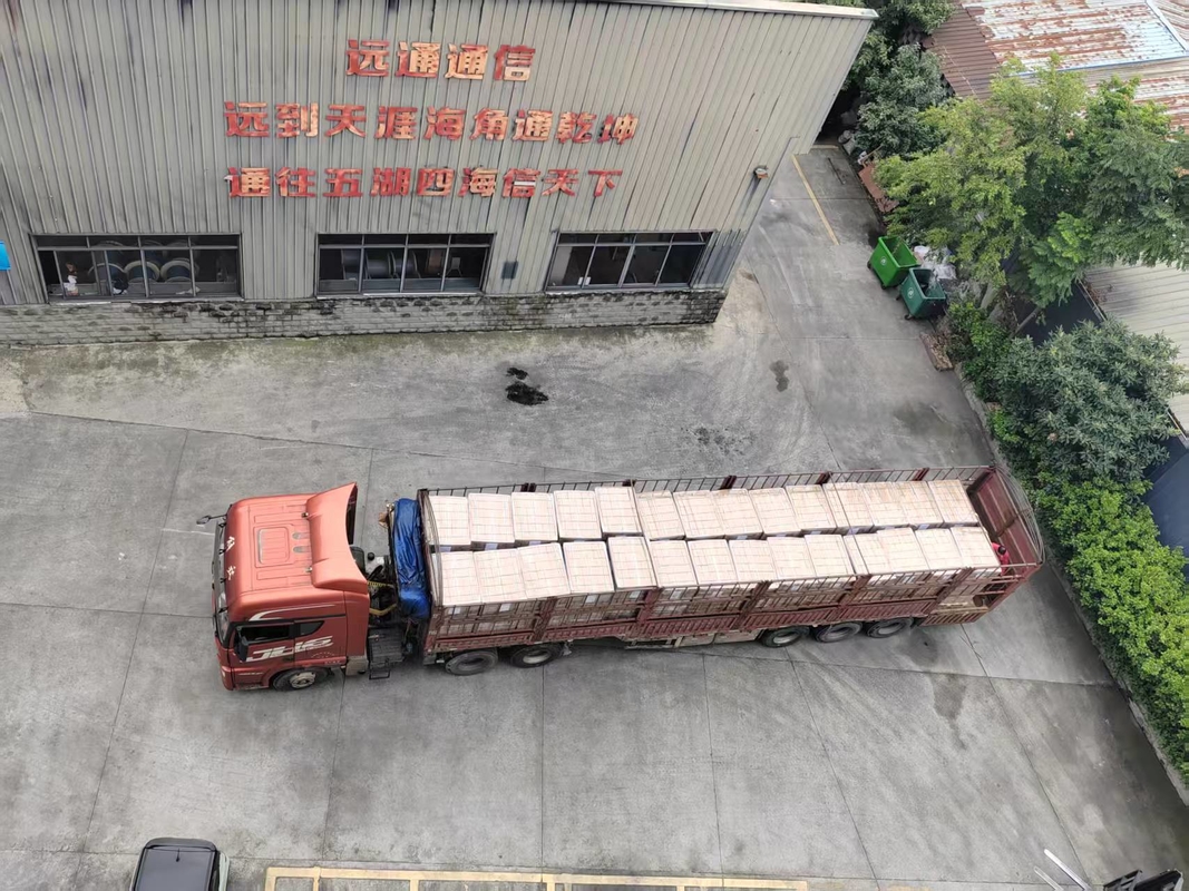 Pembentukan kabel optik berbentuk kupu-kupu